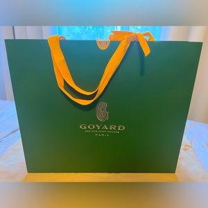 Goyard shopping bag